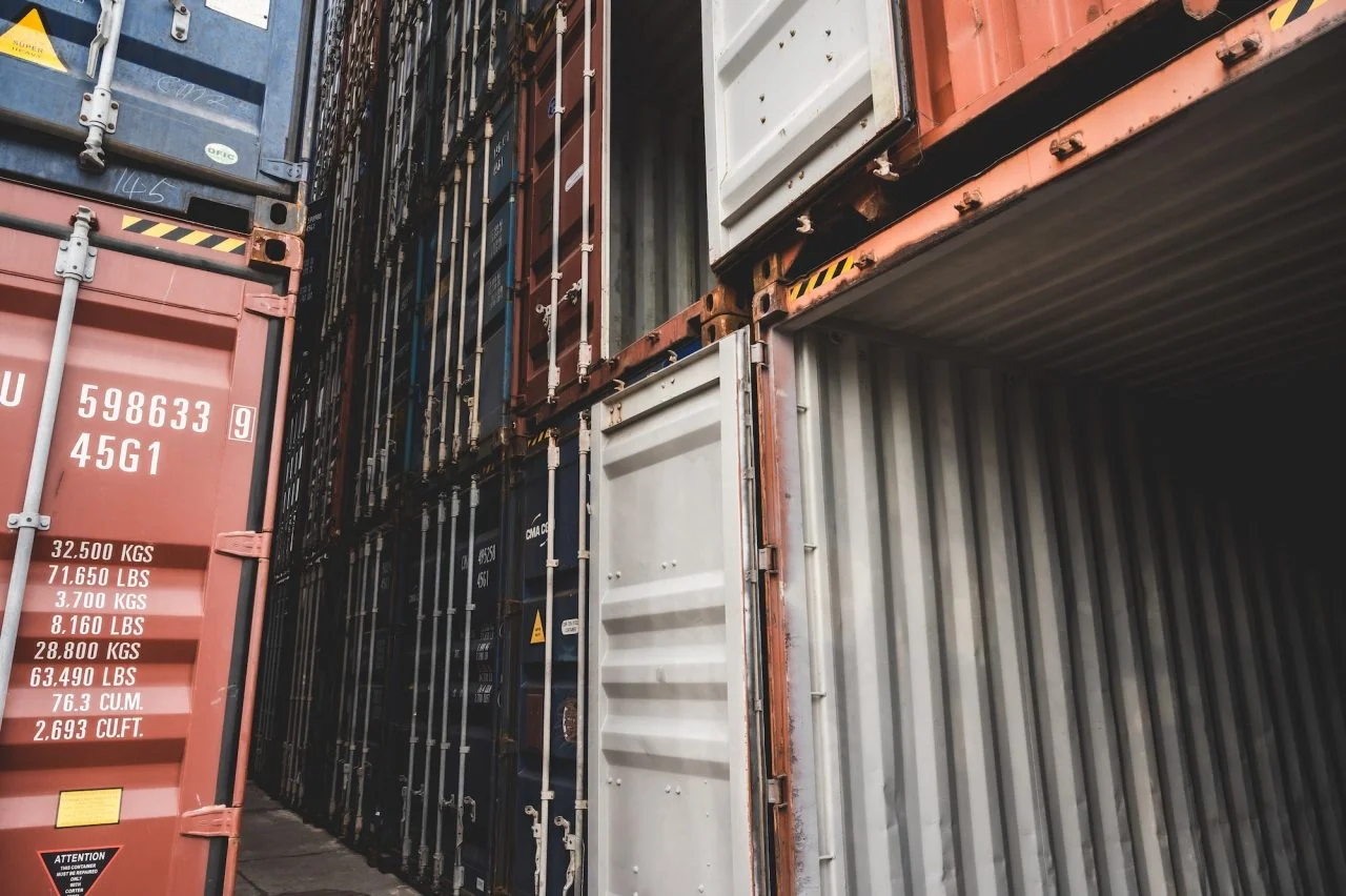 transportation-business-logistic-container-for-shipping-industry-to-export-and-import-cargo-1.jpg